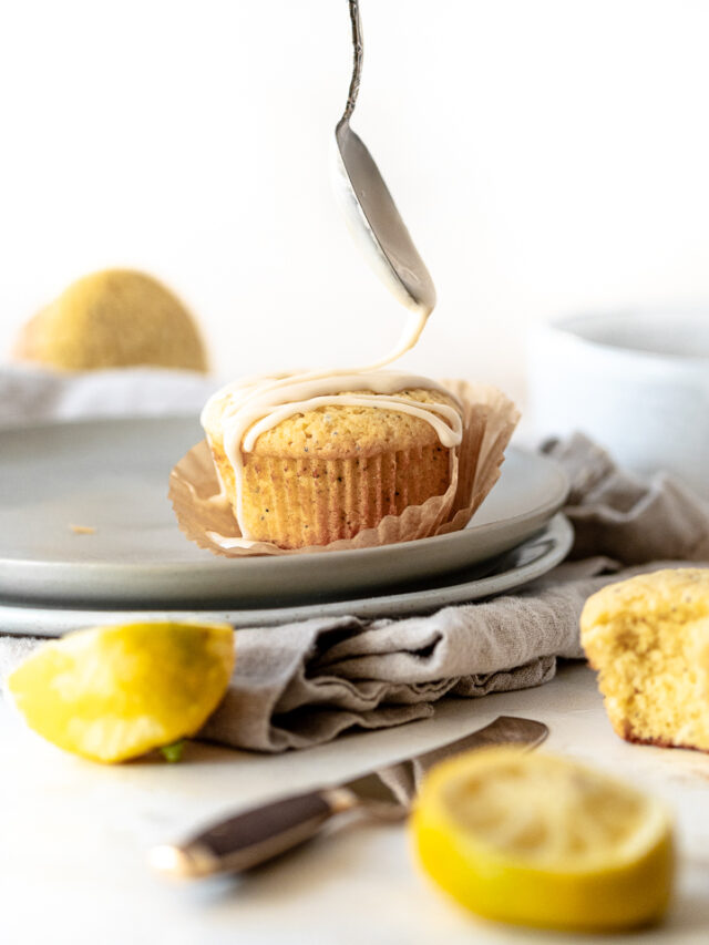 Lemon-Poppyseed-Muffins1